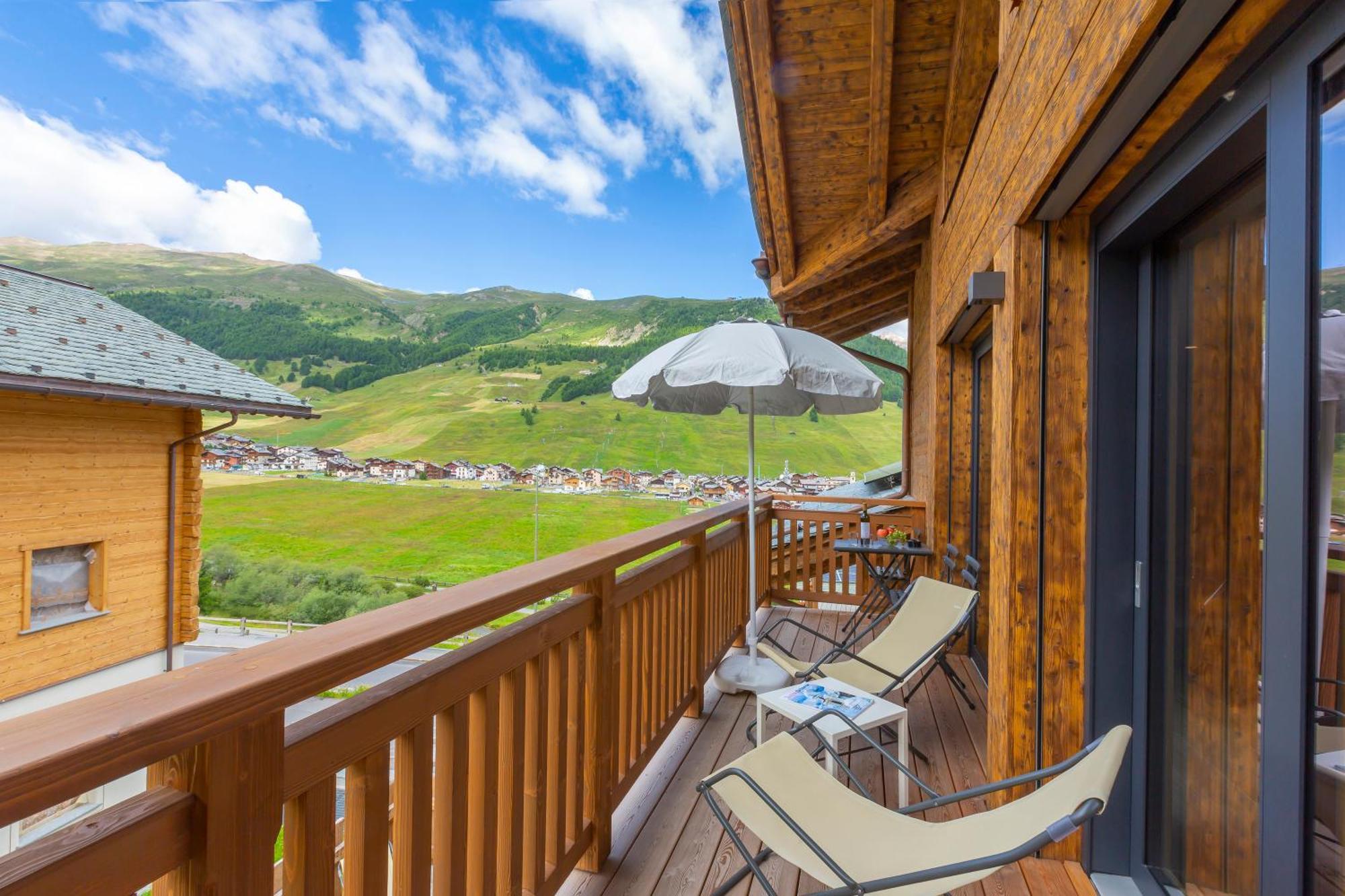 Casa Luminosa Ski In -Ski Out 100M - Happy Rentals Livigno Bagian luar foto