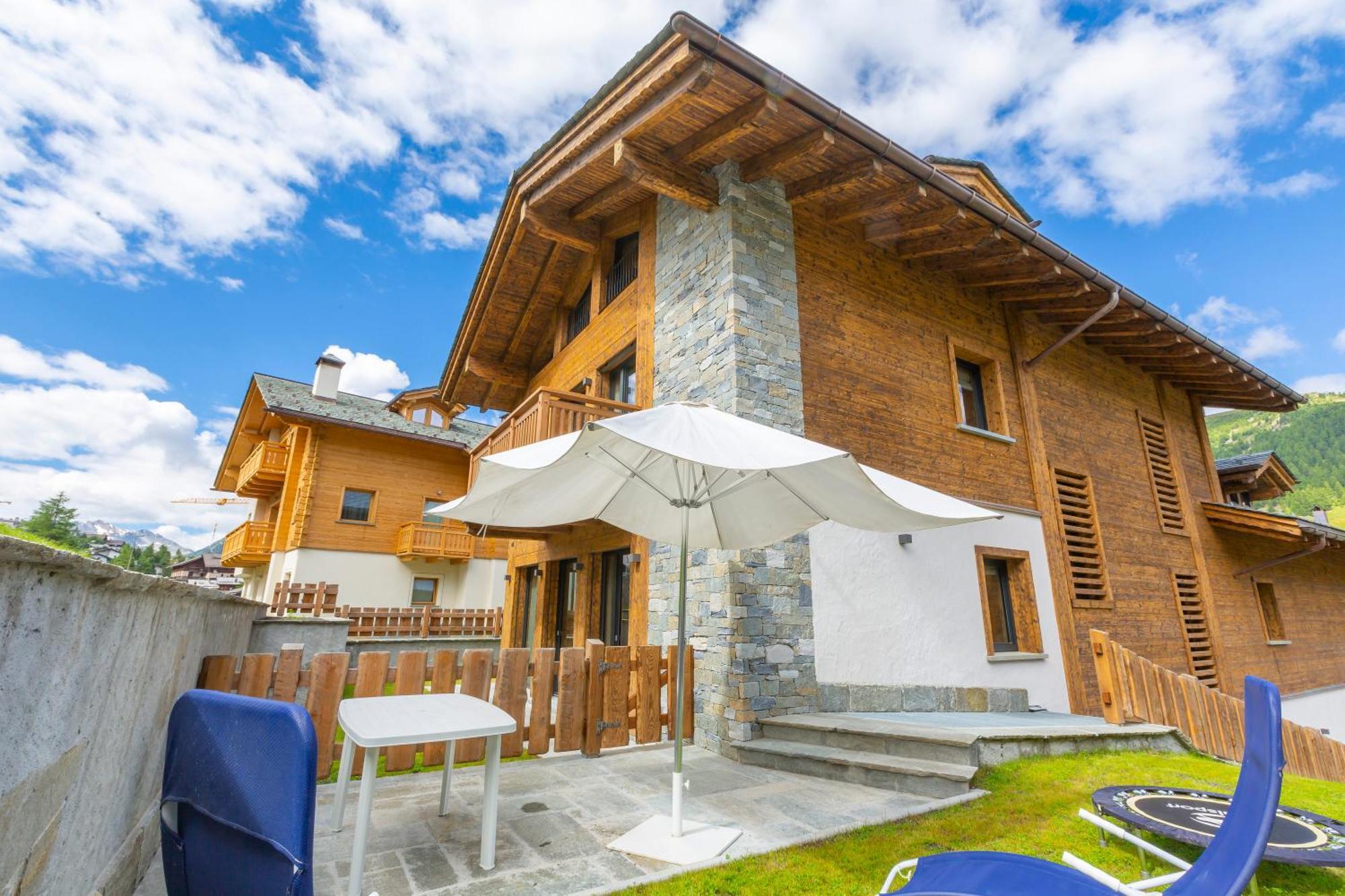 Casa Luminosa Ski In -Ski Out 100M - Happy Rentals Livigno Bagian luar foto